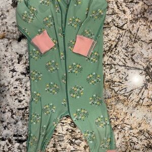 Hanna Andersson Green Onesie with Pink Trim